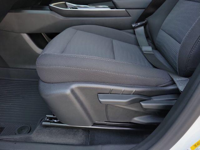 new 2025 Chevrolet Equinox car, priced at $30,330