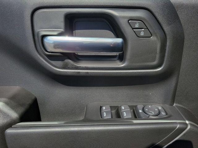 new 2025 Chevrolet Silverado 1500 car, priced at $43,745
