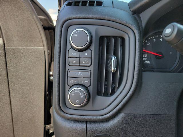 new 2025 Chevrolet Silverado 1500 car, priced at $43,745