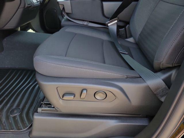 new 2025 Chevrolet Silverado 1500 car, priced at $43,745