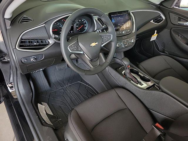 new 2025 Chevrolet Malibu car, priced at $26,355