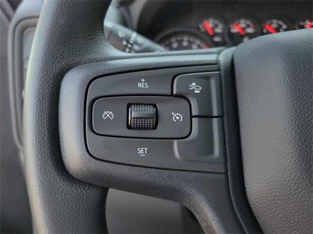 new 2025 Chevrolet Silverado 1500 car, priced at $39,690