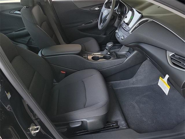 new 2025 Chevrolet Malibu car, priced at $24,915