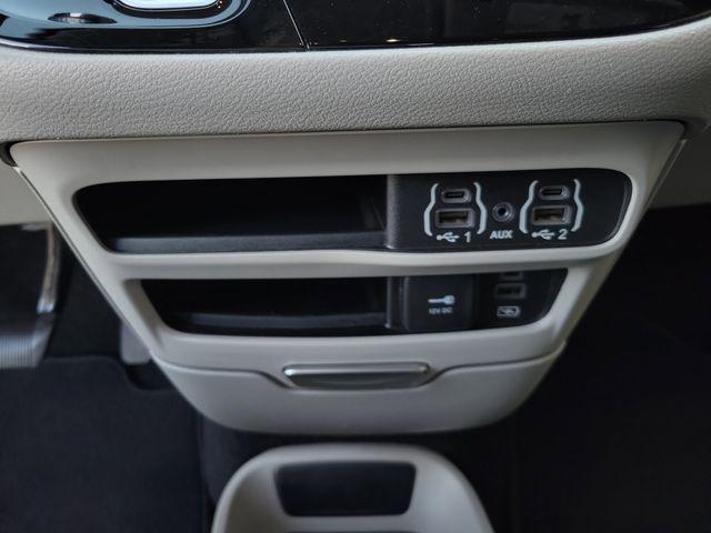 used 2022 Chrysler Pacifica car, priced at $21,977
