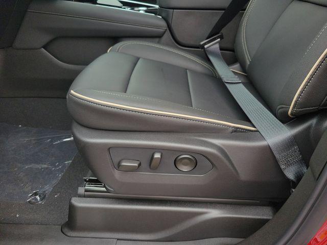 new 2025 Chevrolet Suburban car, priced at $82,076
