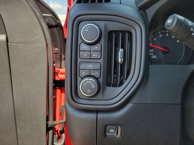 new 2025 Chevrolet Silverado 1500 car, priced at $45,590