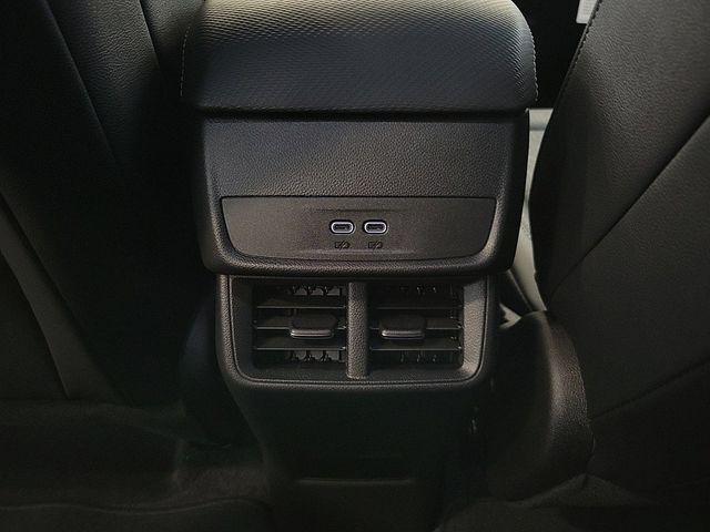 new 2025 Chevrolet Equinox car, priced at $31,901