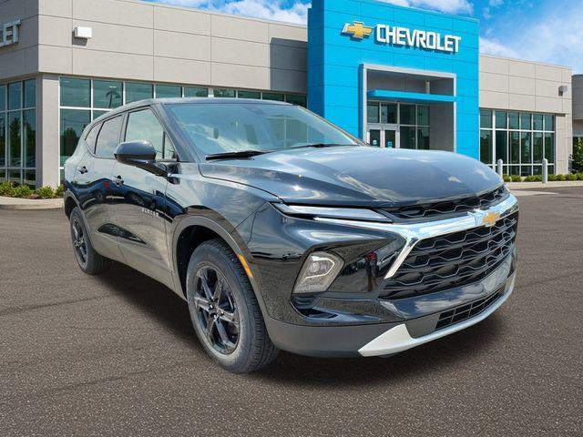 new 2025 Chevrolet Blazer car, priced at $35,860