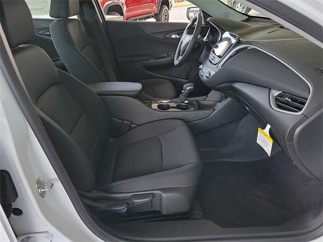 new 2025 Chevrolet Malibu car, priced at $26,115
