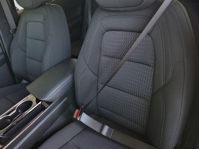new 2025 Chevrolet Equinox car, priced at $30,664