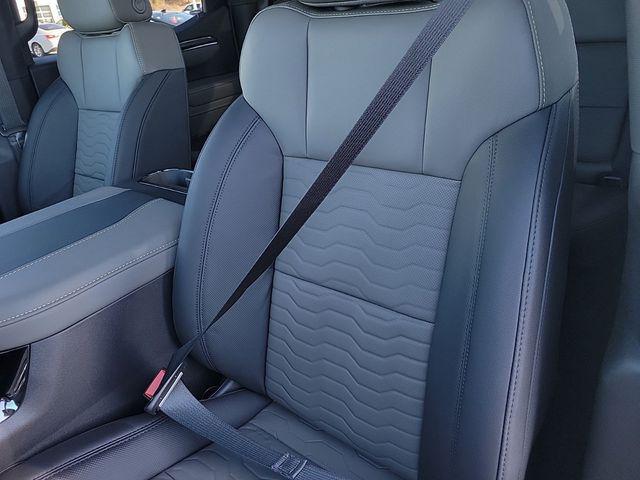 new 2025 Chevrolet Silverado 1500 car, priced at $70,160