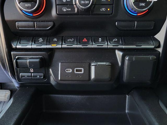 used 2022 Chevrolet Silverado 1500 car, priced at $39,998