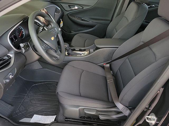 new 2025 Chevrolet Malibu car, priced at $25,986
