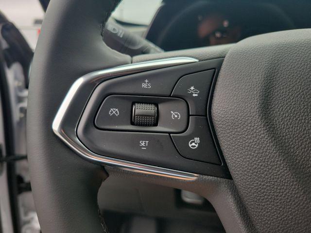new 2025 Chevrolet Trax car, priced at $25,414