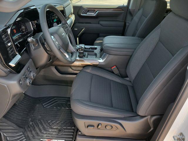 new 2025 Chevrolet Silverado 1500 car