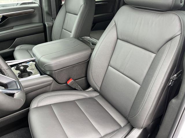 new 2025 Chevrolet Suburban car, priced at $79,350