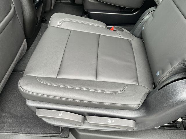 new 2025 Chevrolet Suburban car, priced at $79,350