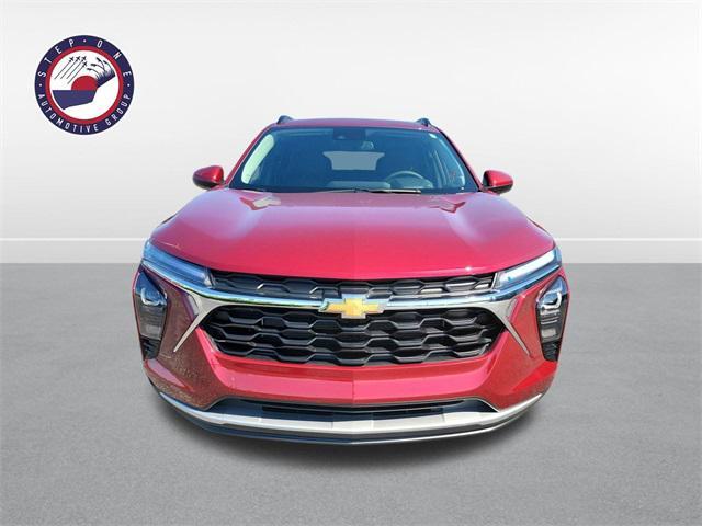 new 2025 Chevrolet Trax car, priced at $24,985
