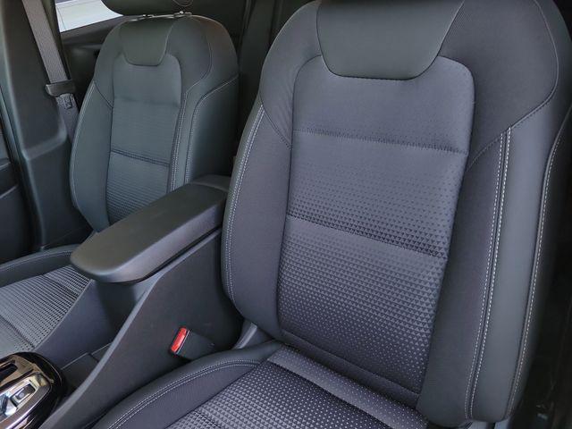 new 2025 Chevrolet Trax car, priced at $24,985