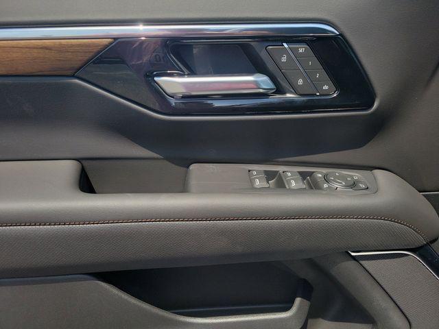 new 2025 Chevrolet Tahoe car, priced at $94,750