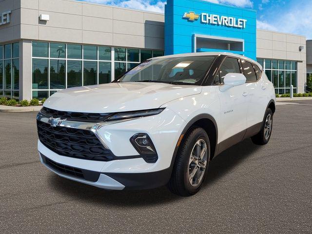 new 2024 Chevrolet Blazer car, priced at $33,194
