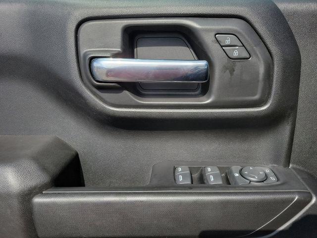 used 2023 Chevrolet Silverado 1500 car, priced at $32,999