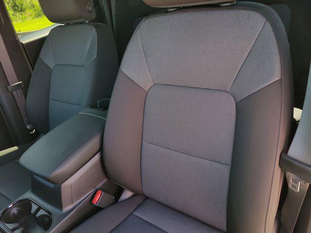new 2025 Chevrolet Colorado car