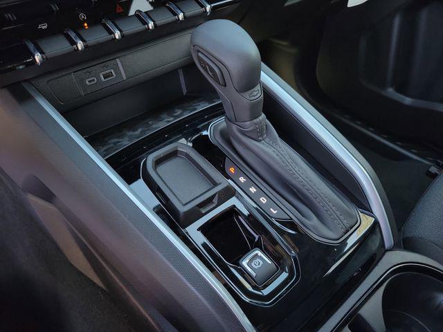 new 2025 Chevrolet Colorado car
