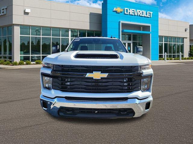 new 2025 Chevrolet Silverado 3500 car, priced at $59,259