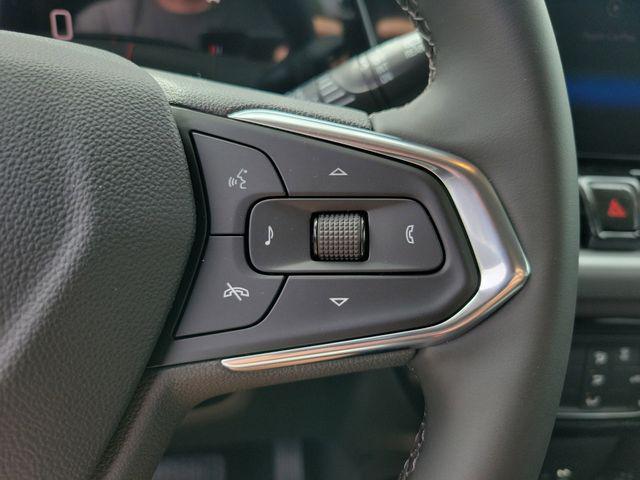 new 2025 Chevrolet TrailBlazer car, priced at $26,585