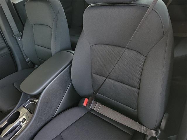 new 2025 Chevrolet Malibu car, priced at $24,915