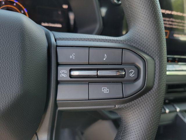 new 2025 Chevrolet Colorado car, priced at $33,595