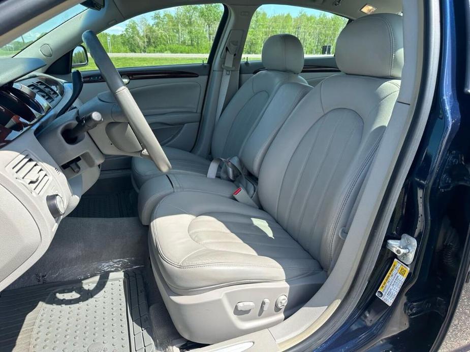 used 2006 Buick Lucerne car, priced at $10,950