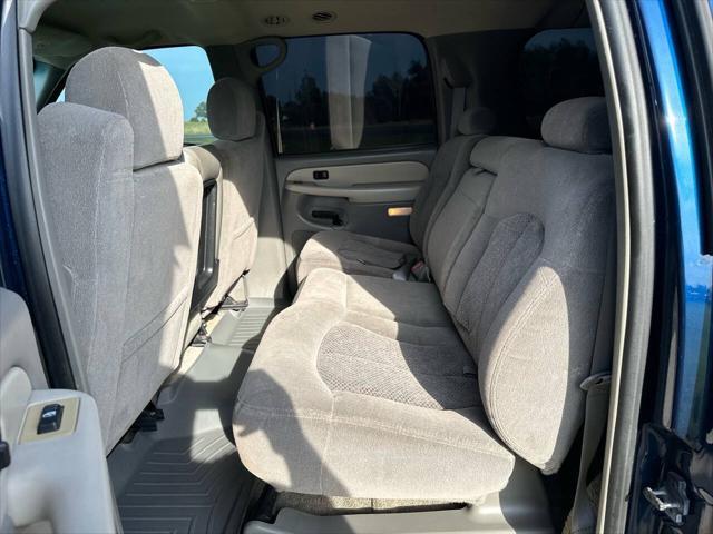 used 2002 Chevrolet Suburban car, priced at $24,950