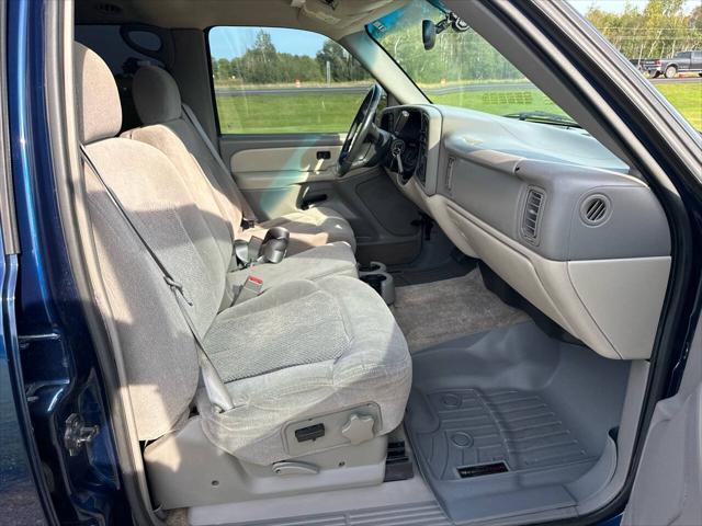 used 2002 Chevrolet Suburban car, priced at $24,950