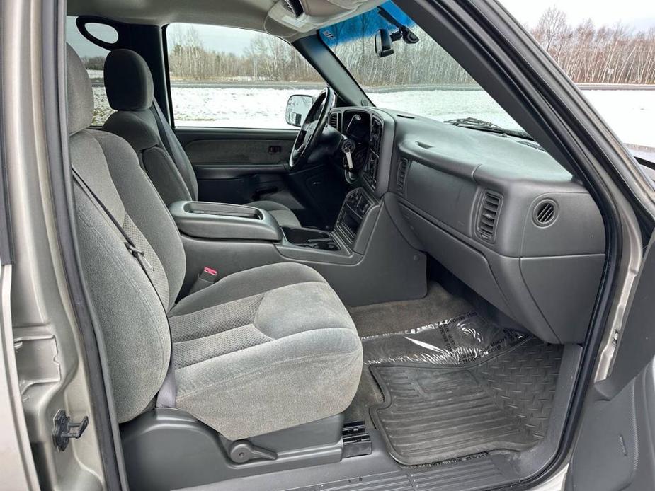 used 2003 Chevrolet Silverado 2500 car, priced at $15,950