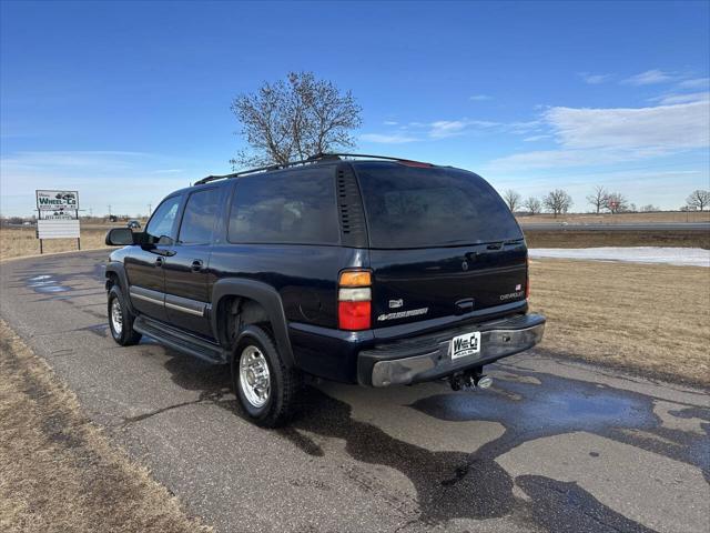 used 2004 Chevrolet Suburban car, priced at $17,950