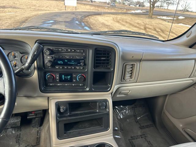 used 2004 Chevrolet Suburban car, priced at $17,950