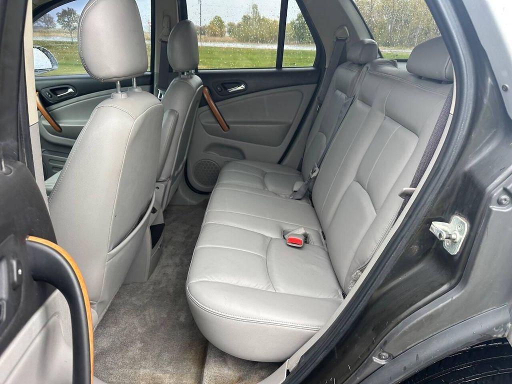 used 2006 Saturn Vue car, priced at $7,950