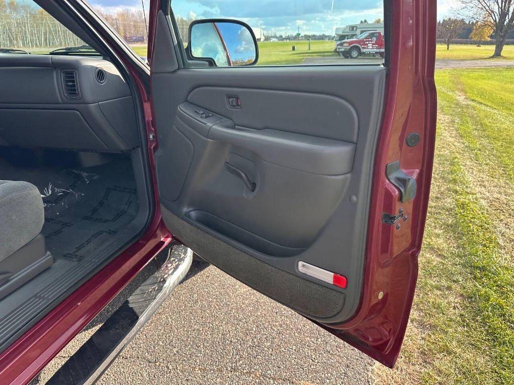 used 2004 Chevrolet Silverado 1500 car, priced at $10,950