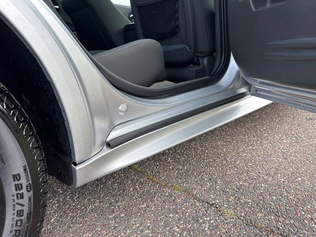 used 2004 Pontiac Grand Prix car, priced at $10,950