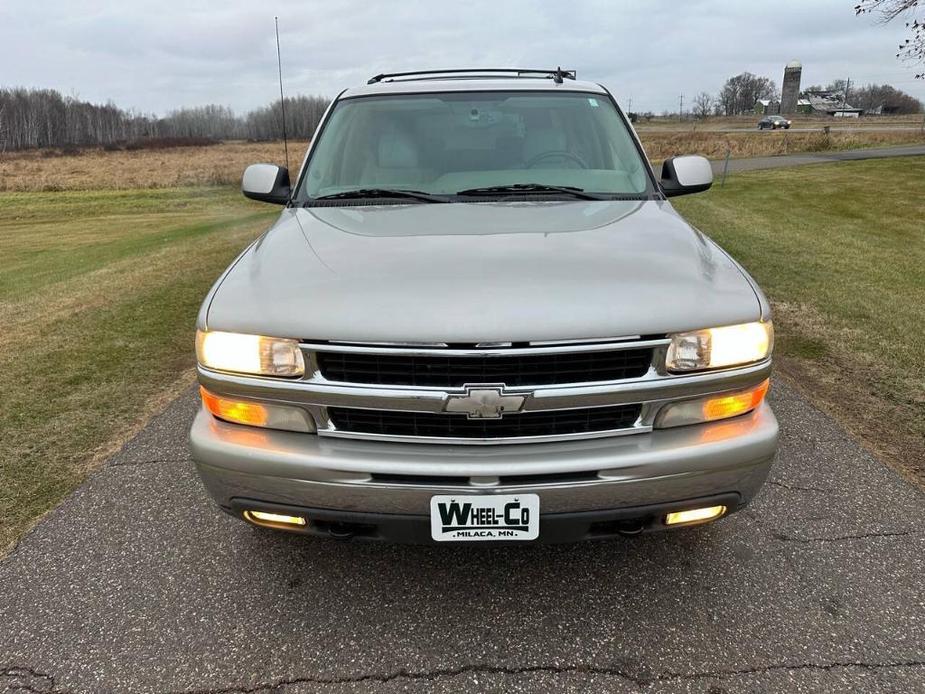 used 2006 Chevrolet Suburban car, priced at $15,950