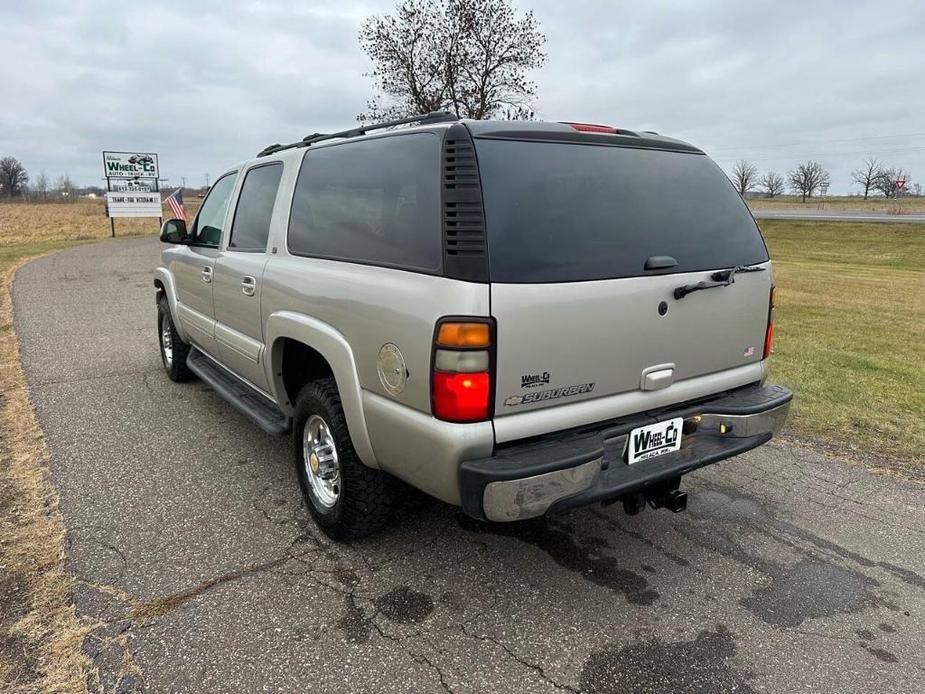 used 2006 Chevrolet Suburban car, priced at $15,950