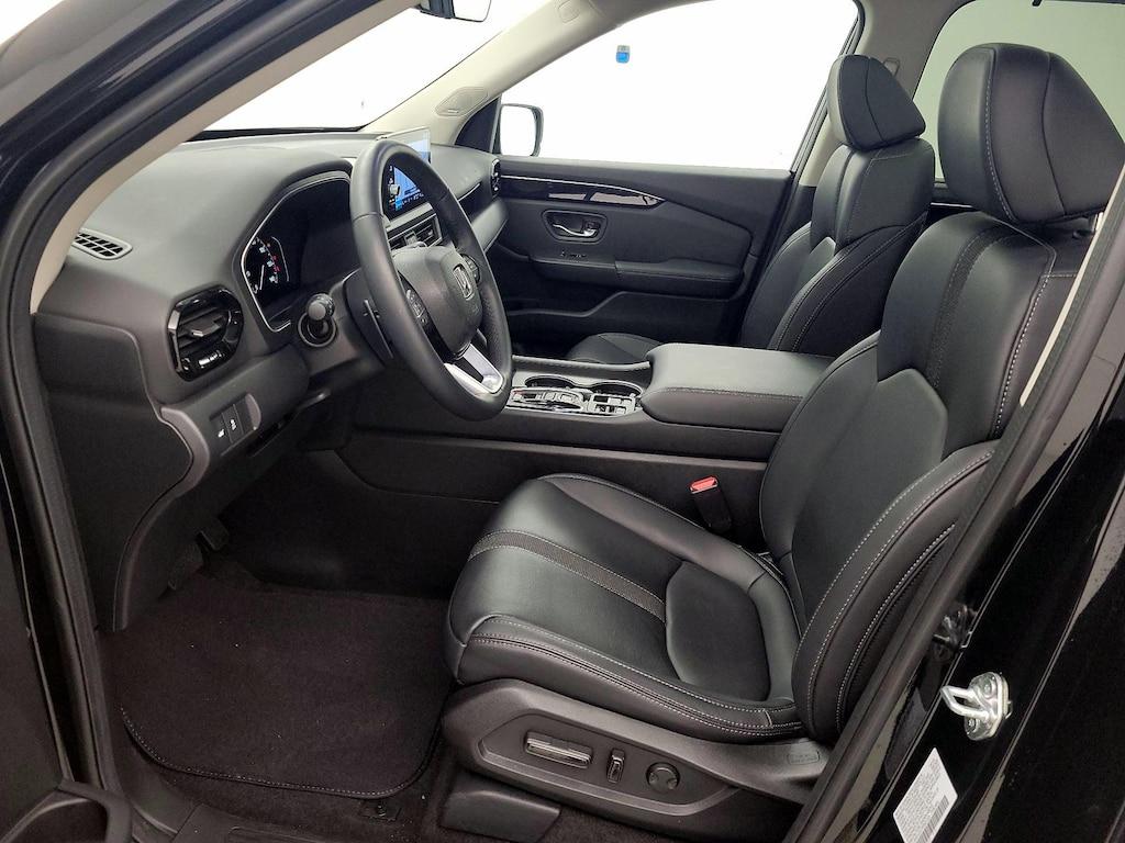 used 2023 Honda Pilot car, priced at $44,998