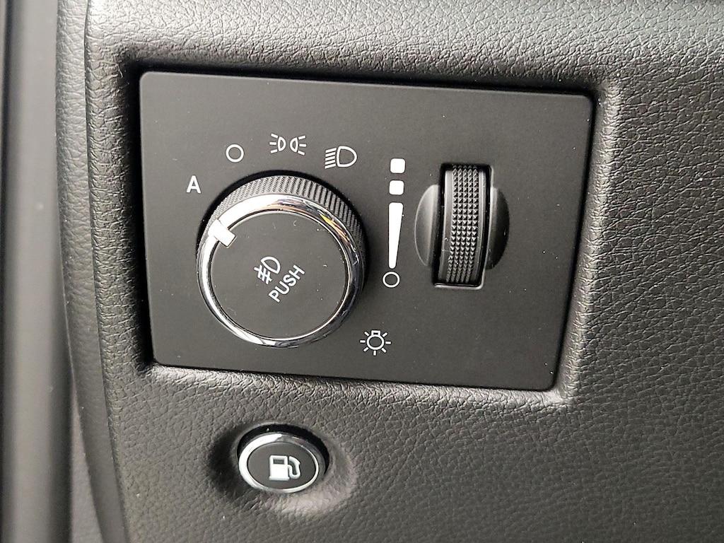 used 2021 Jeep Grand Cherokee car, priced at $29,998