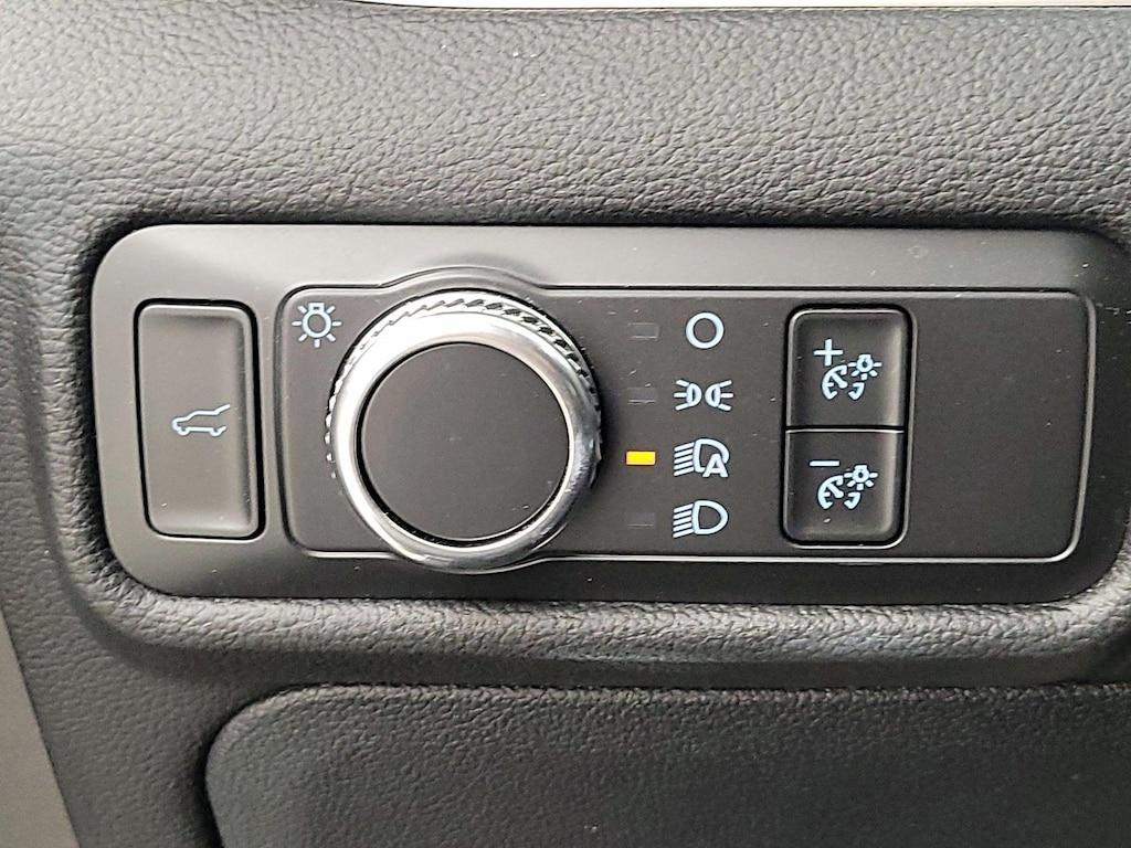 used 2021 Ford Explorer car, priced at $27,998