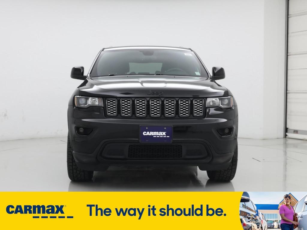 used 2019 Jeep Grand Cherokee car, priced at $27,998