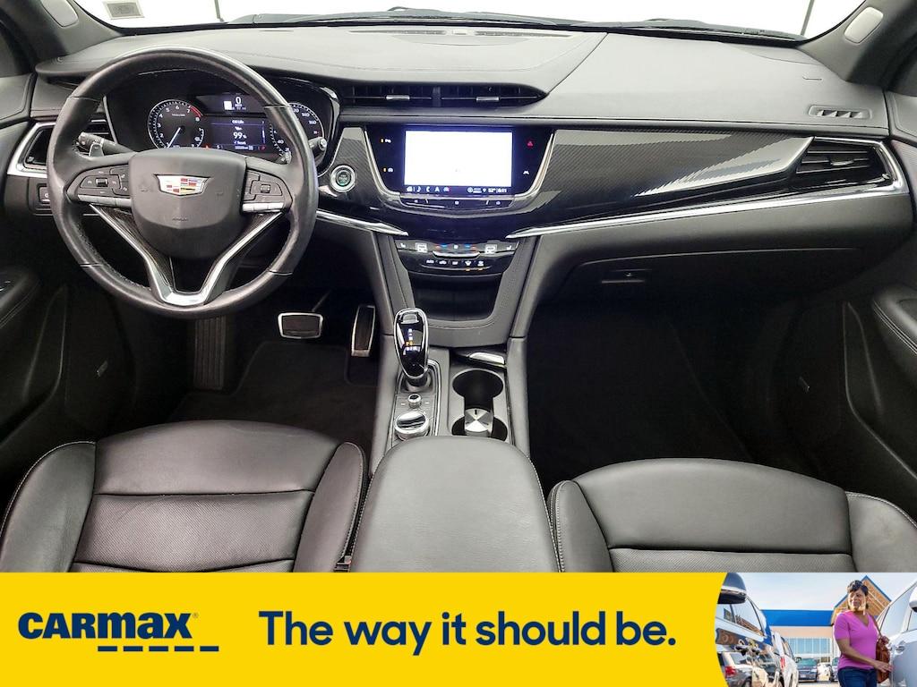 used 2021 Cadillac XT6 car, priced at $34,998