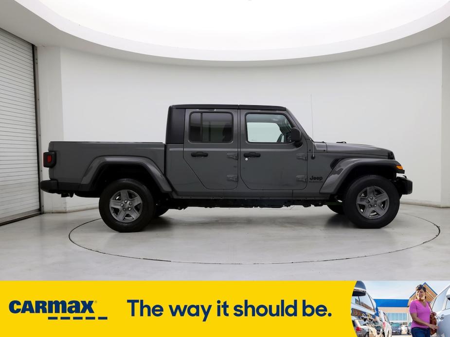 used 2021 Jeep Gladiator car, priced at $30,998