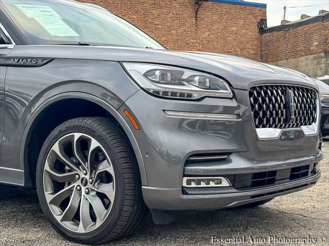 used 2022 Lincoln Aviator car, priced at $49,948